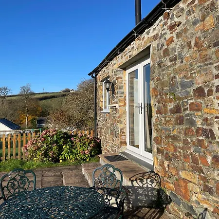 Morvoren Cottage Launceston Exterior photo